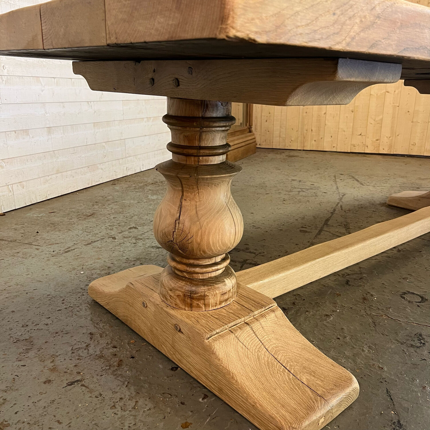 Table de ferme monastère en chêne