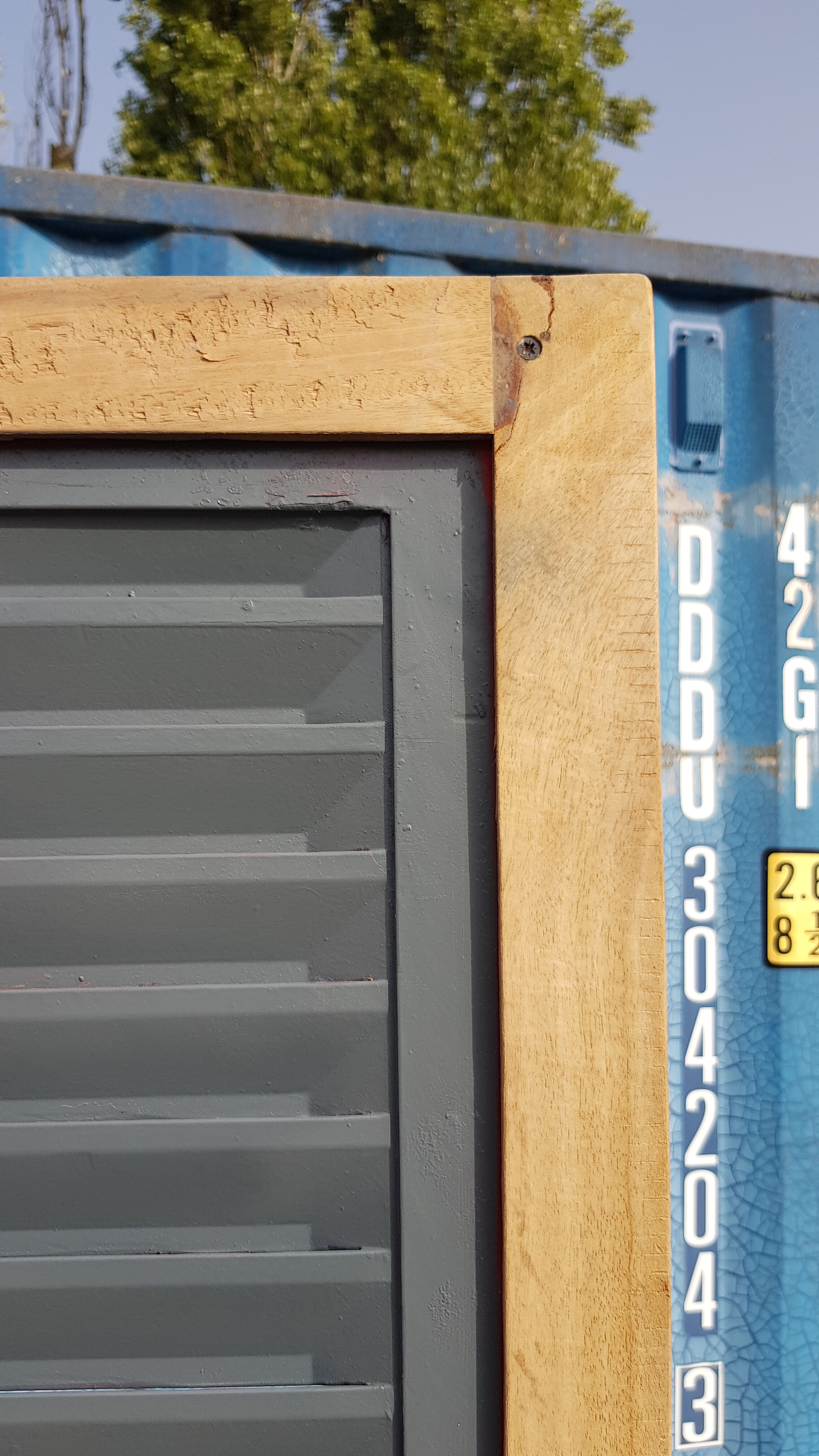 Screen - workshop divider