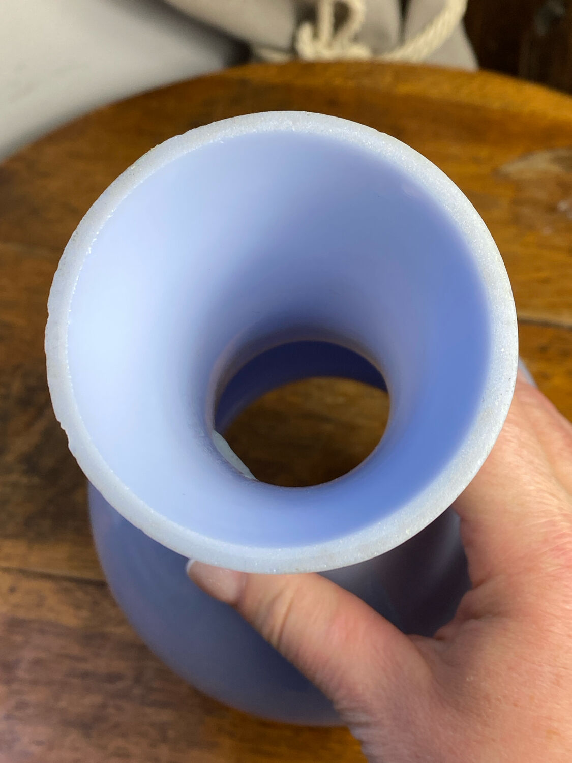 Globe in opaline violet