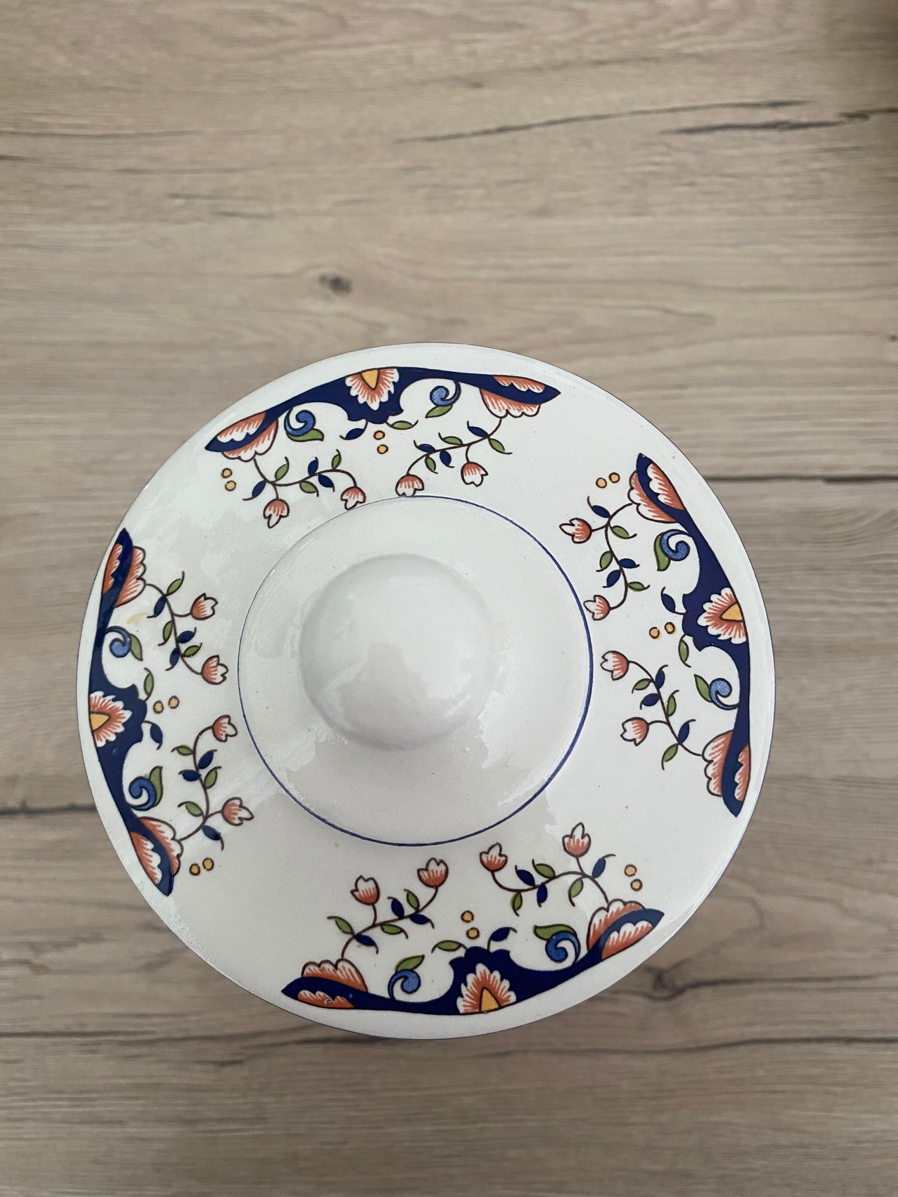 Pot apothicaire porcelaine décor floral