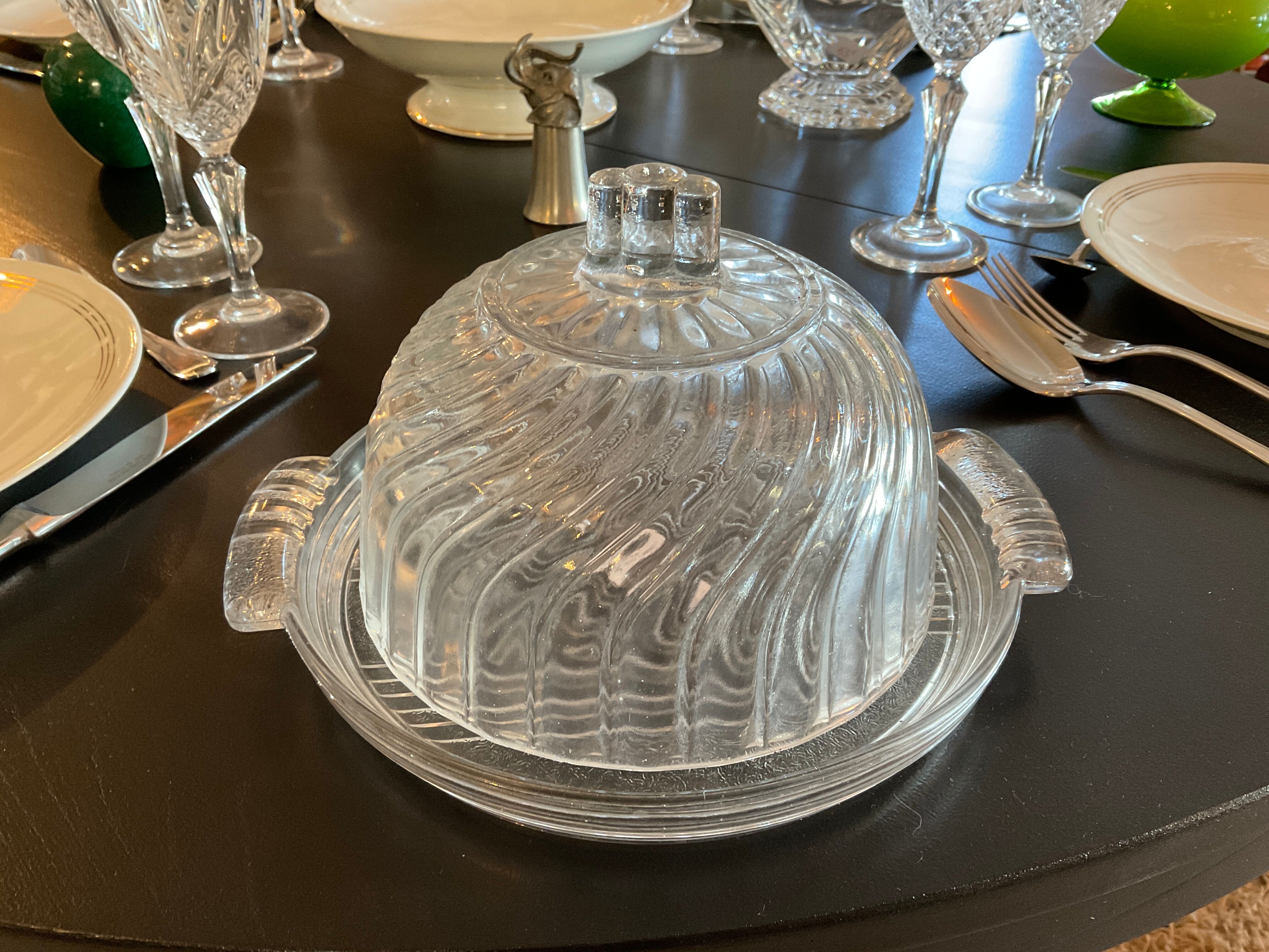 Bell and cheese dish Glass. Art Deco