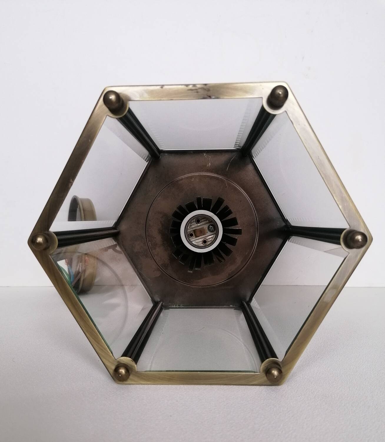 Lantern pendant light with beveled glasses