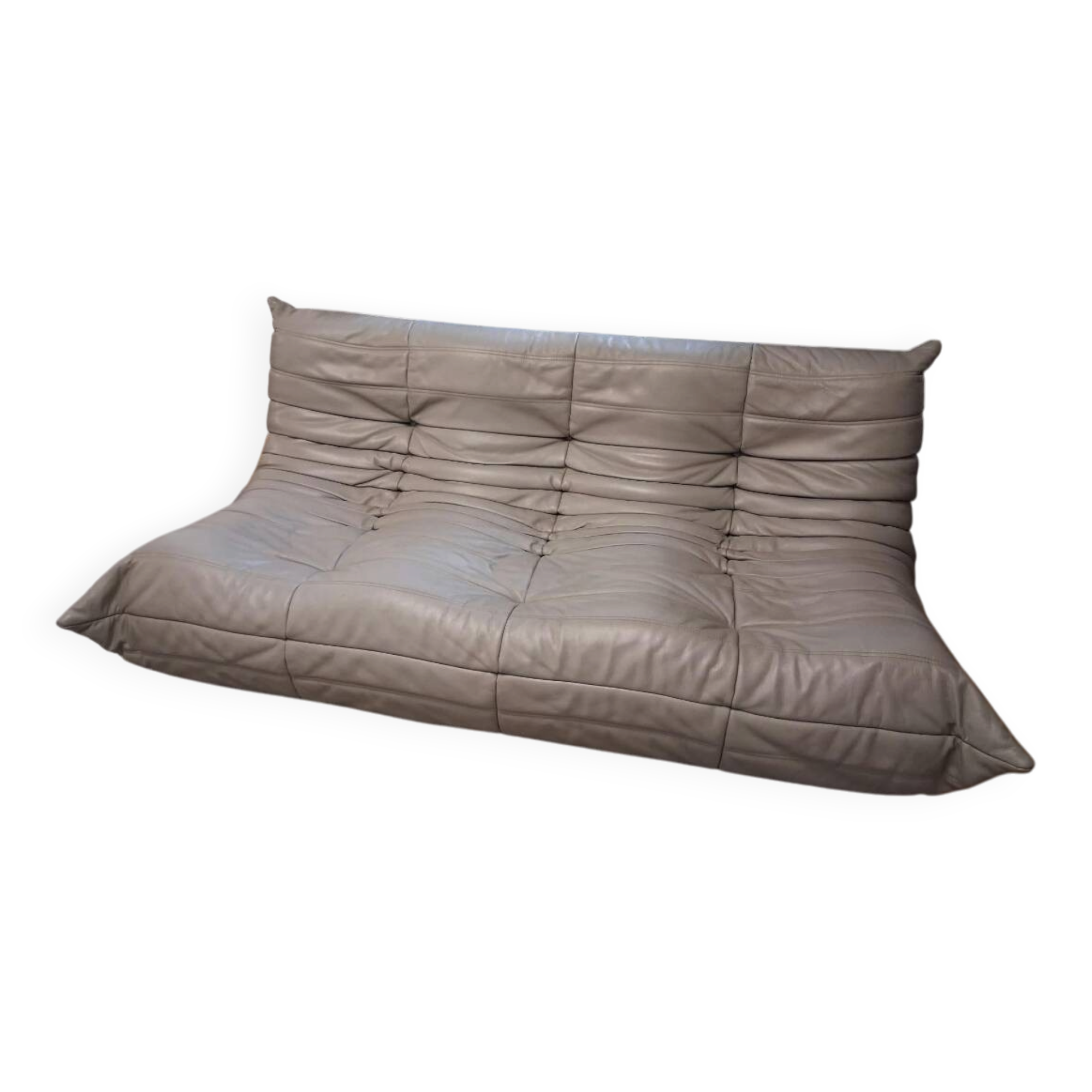 Togo sofa line roset