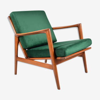 Scandinavian armchair "Stefan", restored, 60s, green bottle velvet