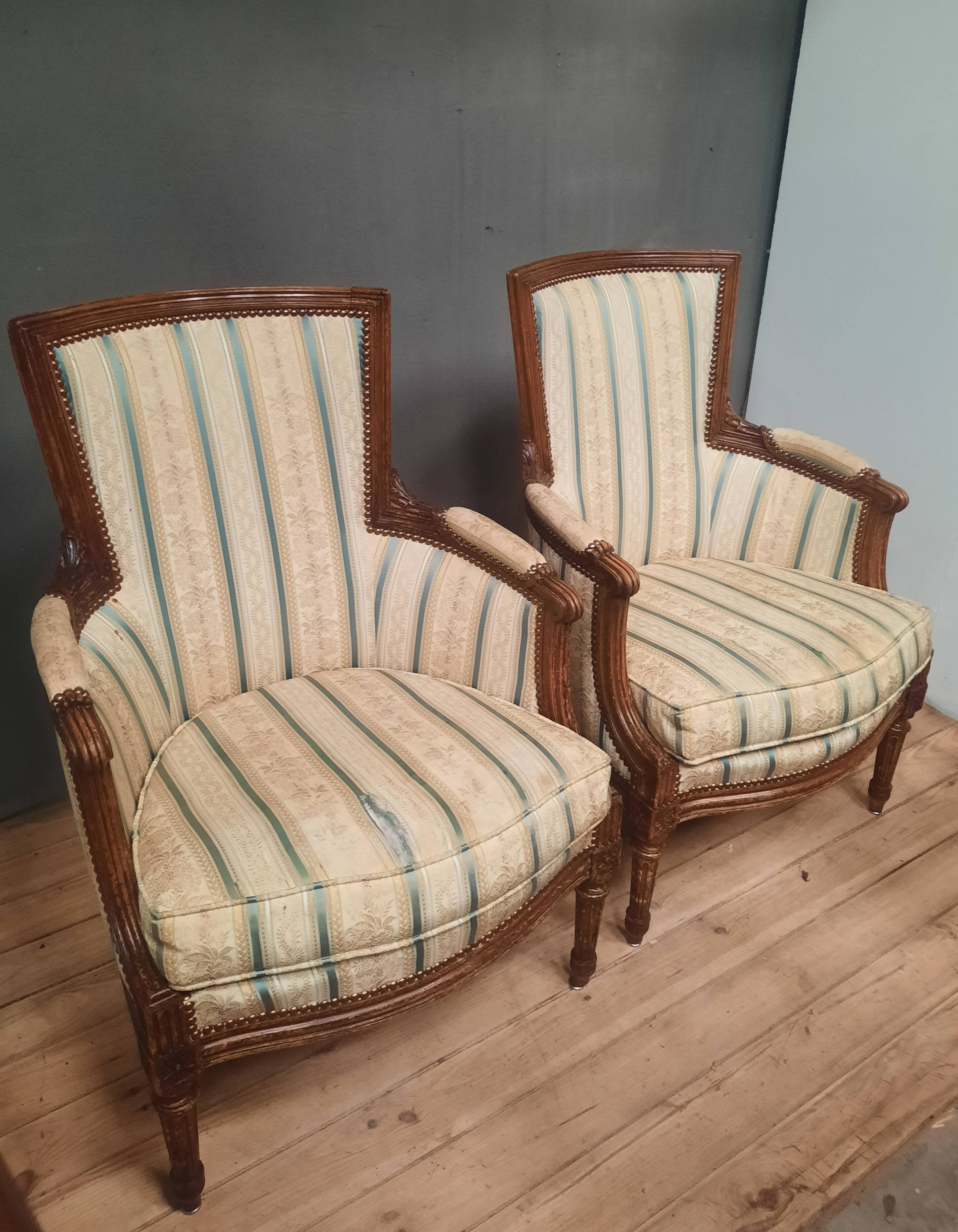 Pair of Louis XVI shepherdesses