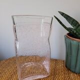 Vase carré en verre bullé