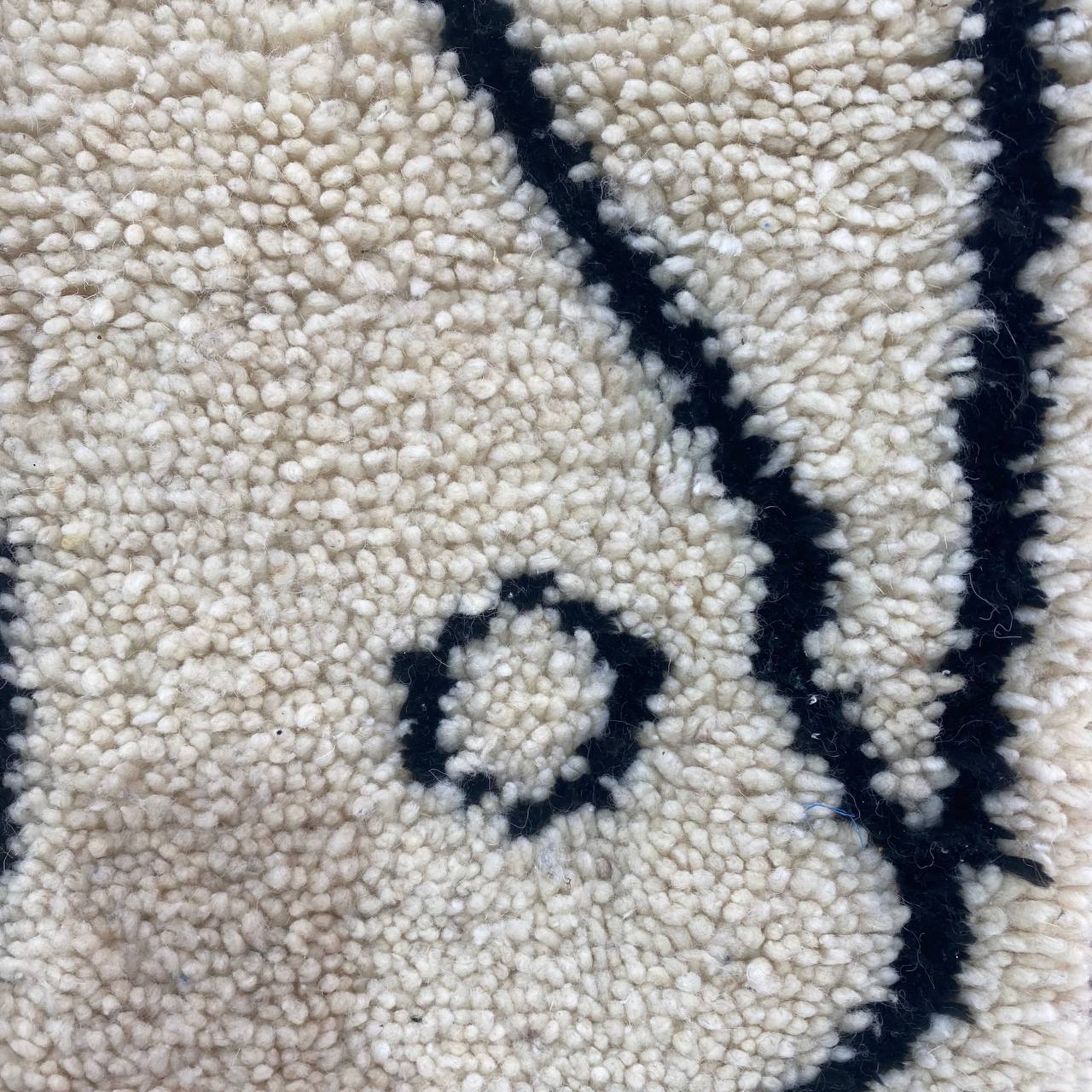 Handmade Moroccan Berber rug 278 x 145 CM