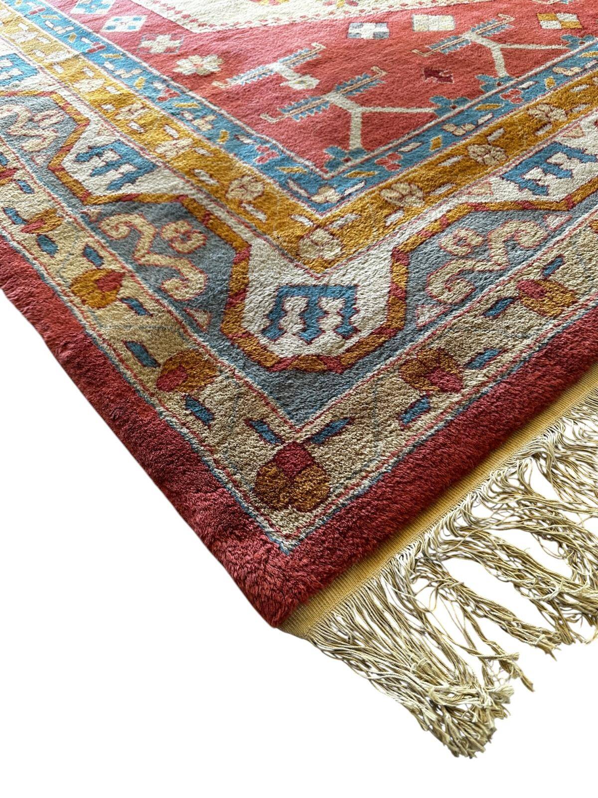 Large handmade oriental rug 240cm x 350cm