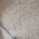 Drap ancien avec monogrammes et large broderie faite main