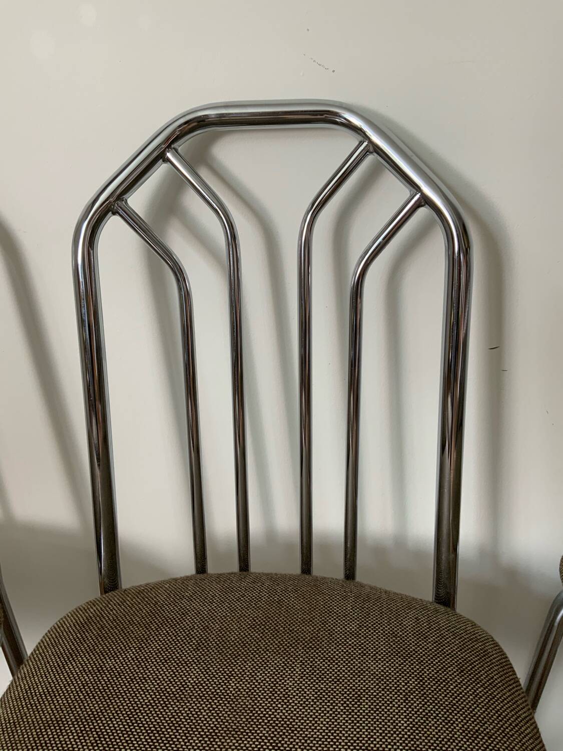 6 chrome metal chairs