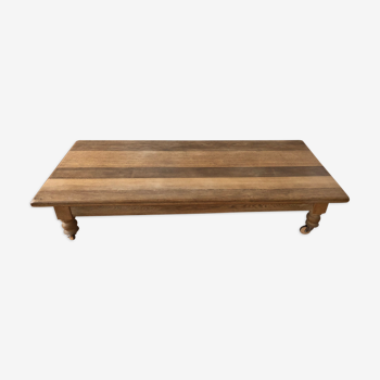 Coffee lounge table