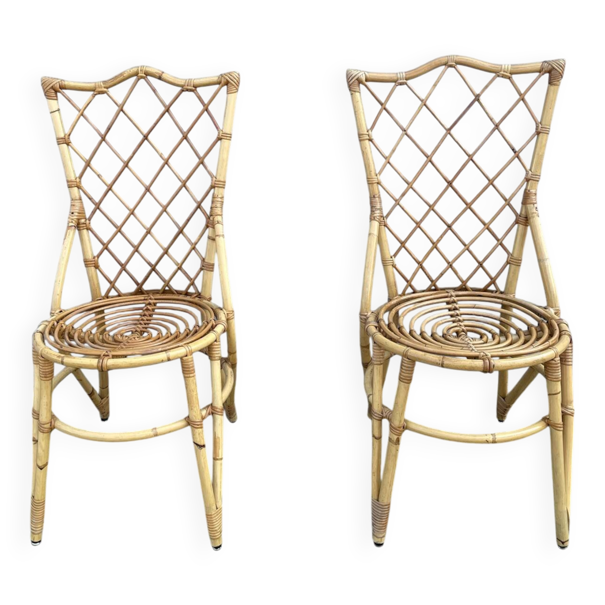 Chaises en rotin  à croisillons