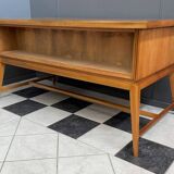 Bureau en bois blond années 1960