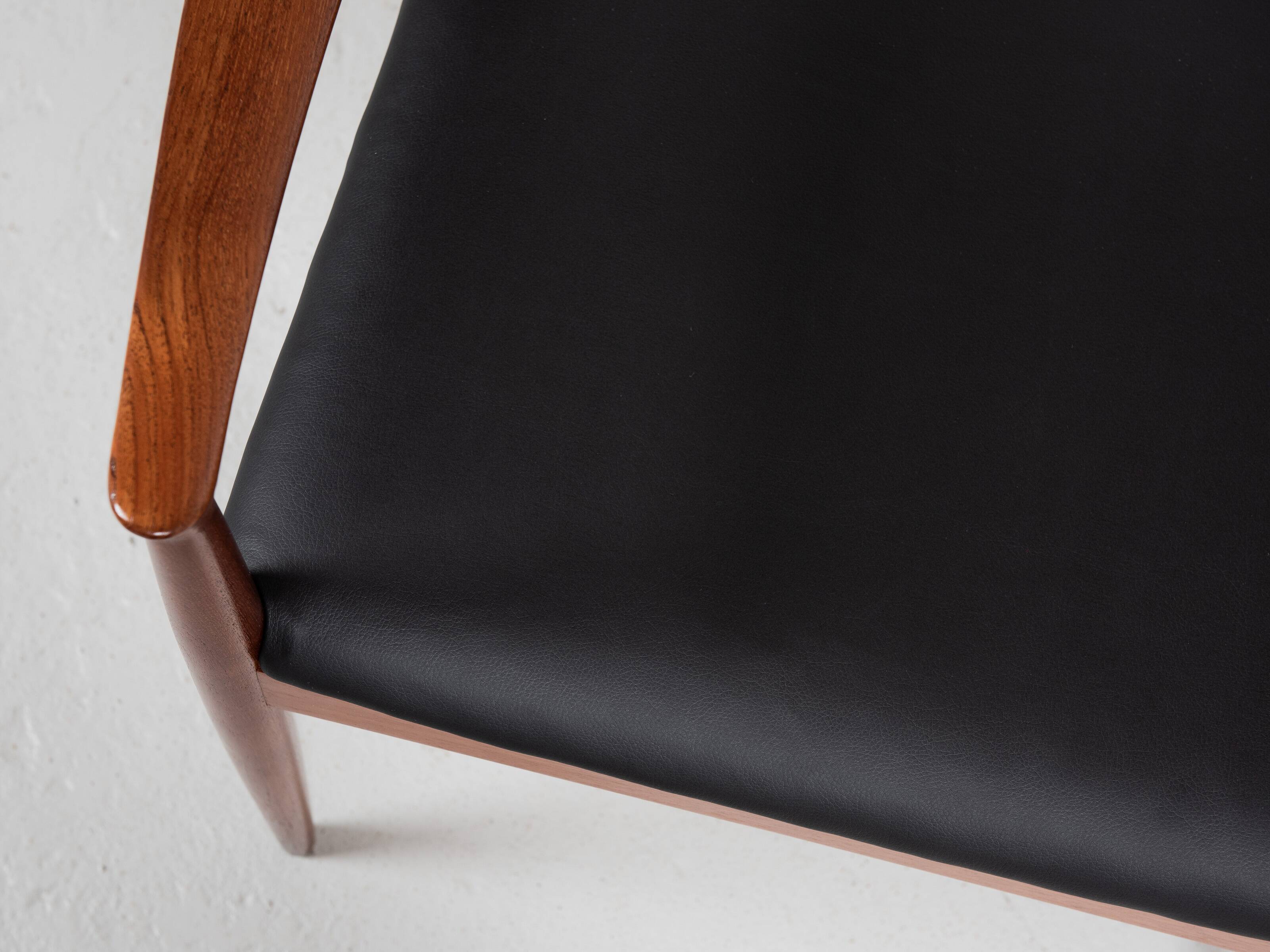 Midcentury Danish chair with armrests in teak and new skai by Arne Vodder for Vamo 1960s