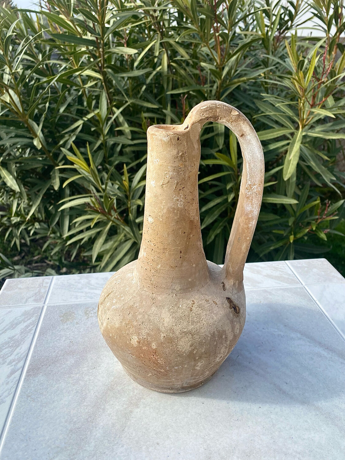 Ancienne cruche en Terre cuite