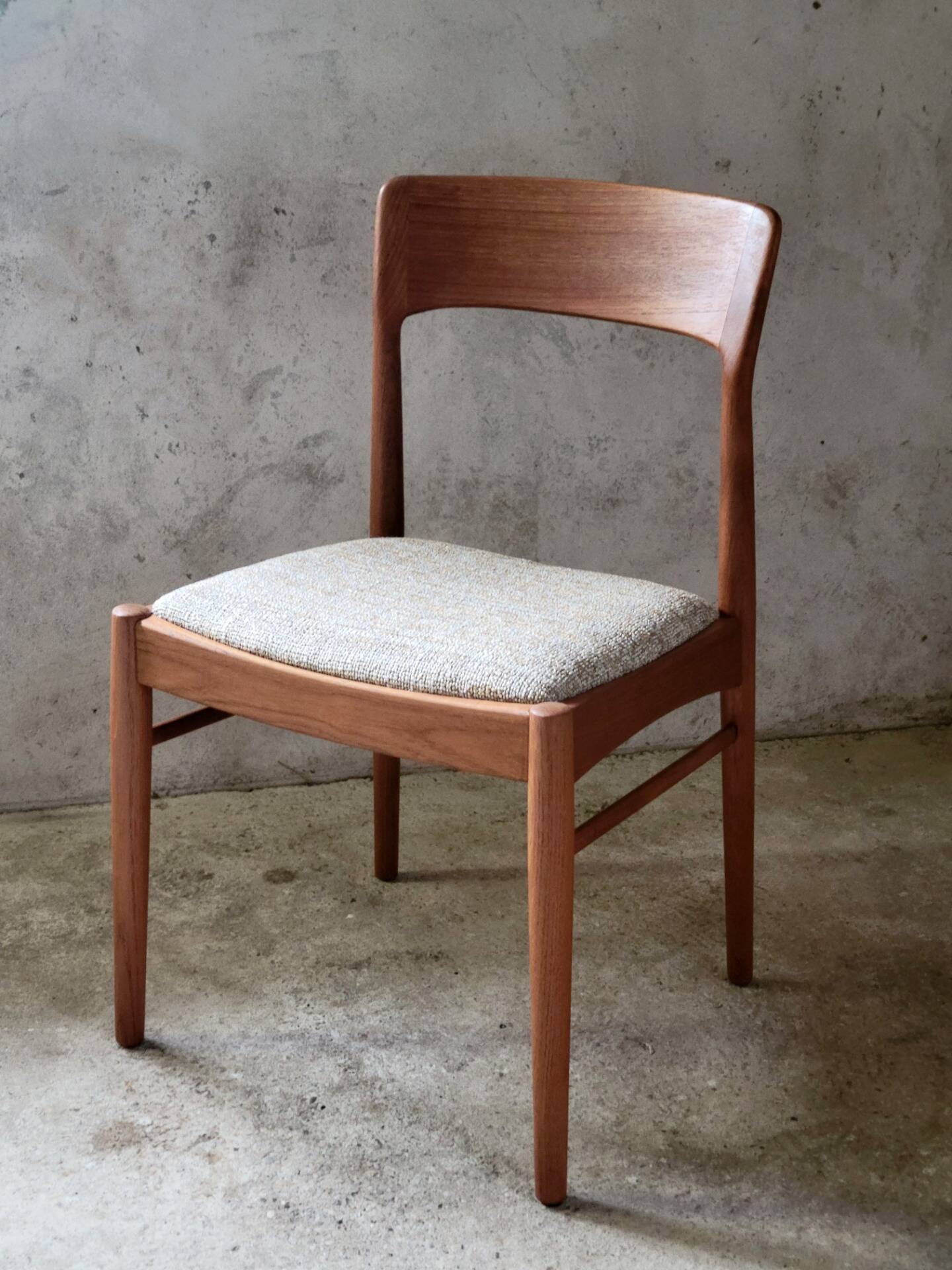 Set of 6 Henning Kjærnulf chairs for KS Møbler in teak, Denmark 1960