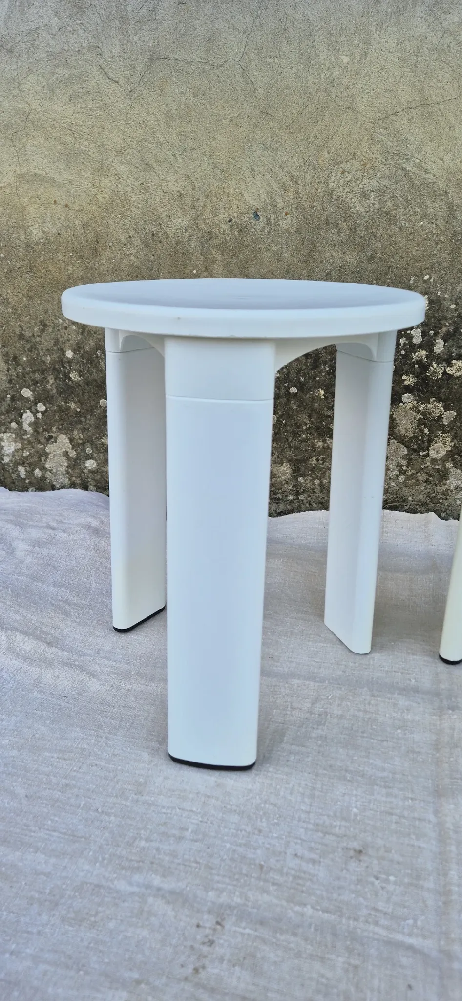 2 TATAY white plastic stools vintage 1970s