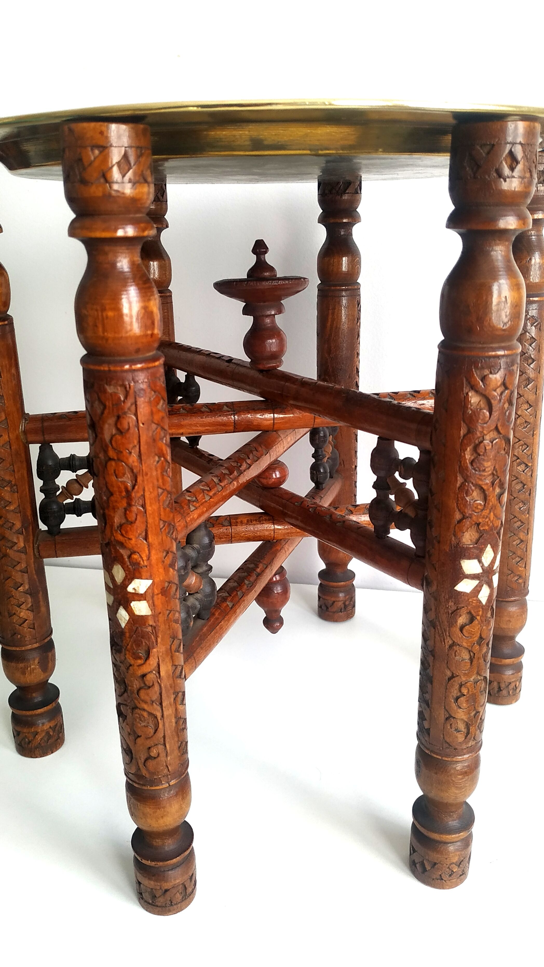 Oriental tea table XIXeme