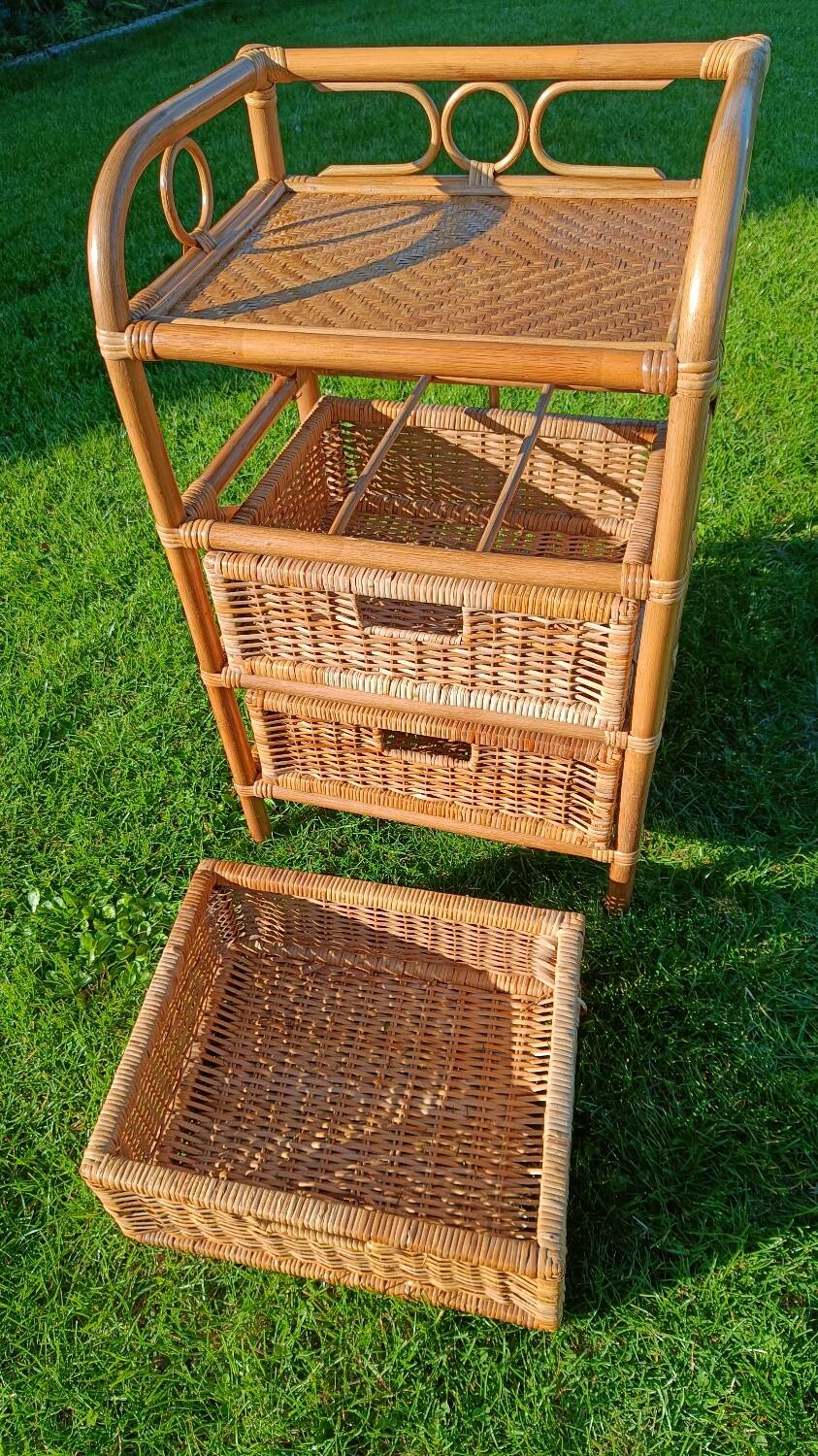 Commode, chiffonnier en rotin vintage