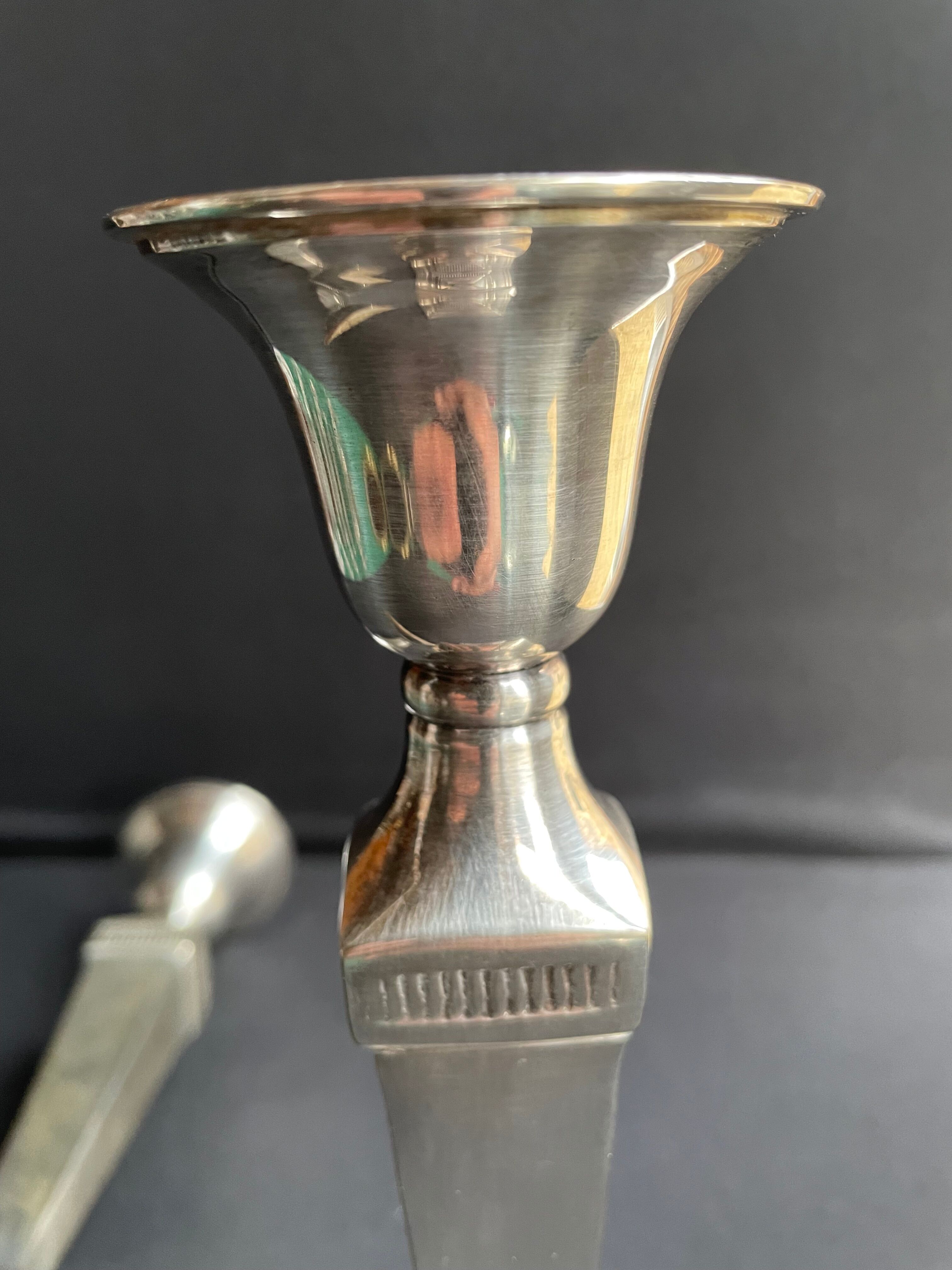 Candle holders (2) - Modern mid-century - Silver metal - Square base