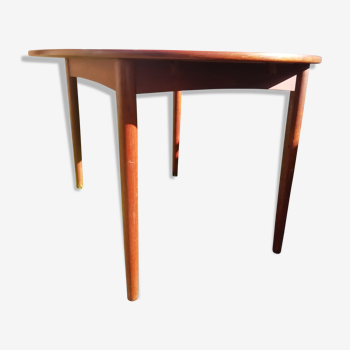 Scandinavian table in teak 60s