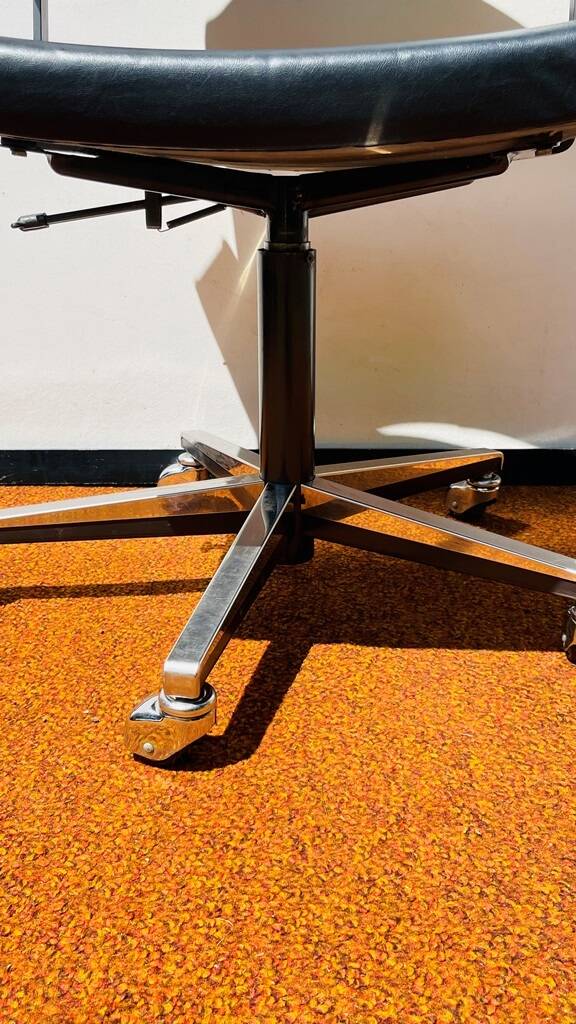 Gispen office chair. Vintage 60s