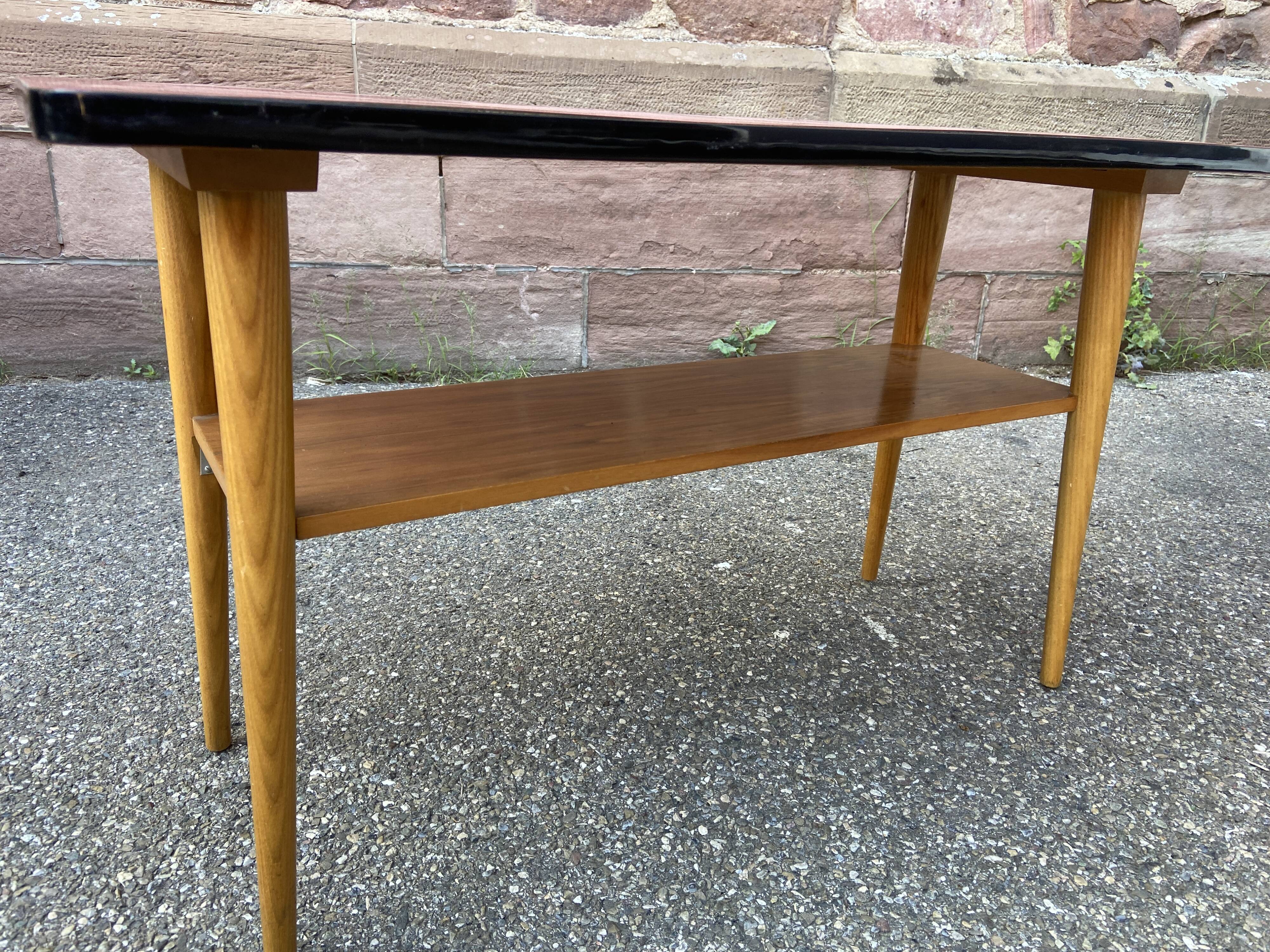 Coffee table cocktail formica