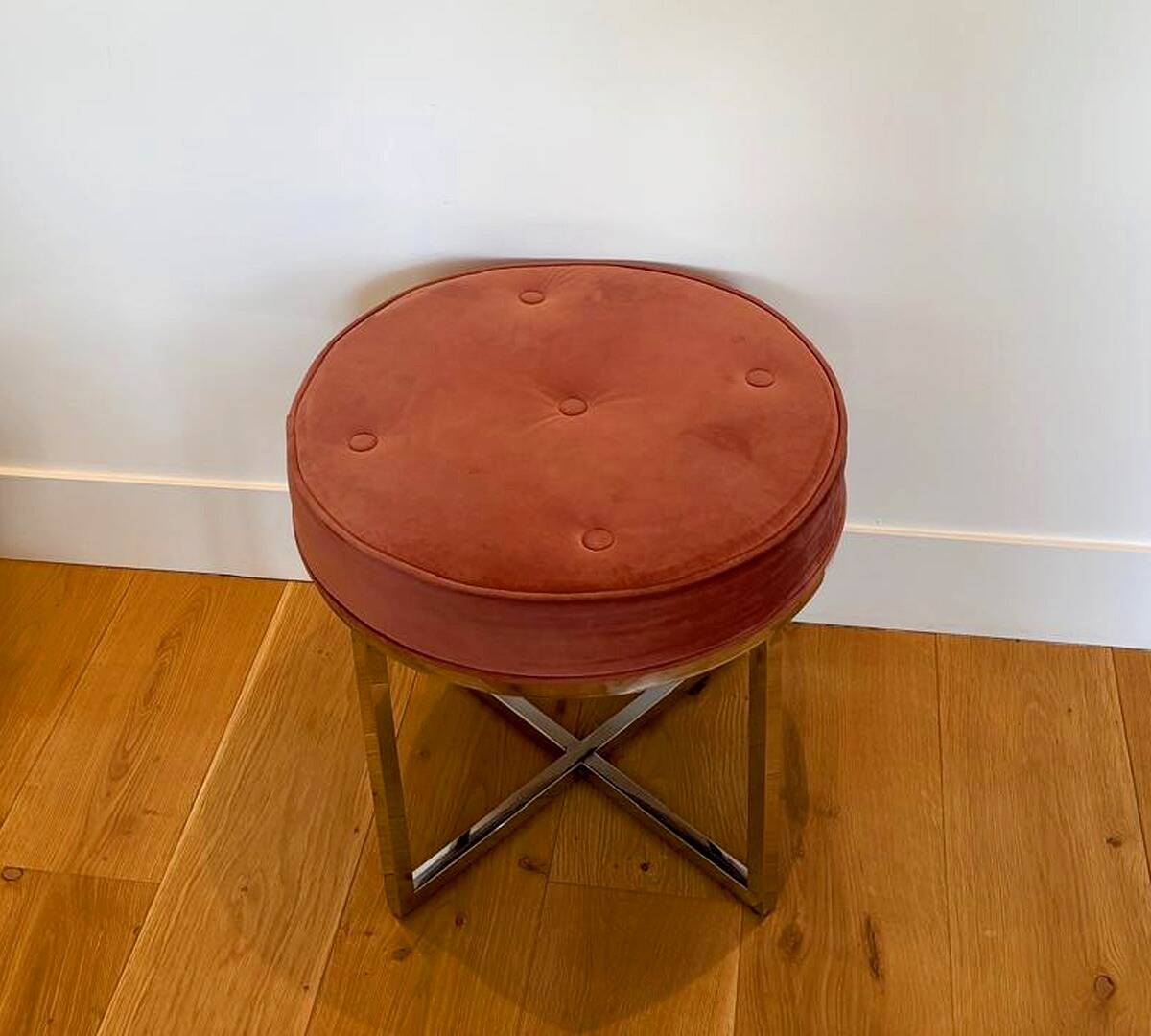 Round pink velvet tufted pouf NV Gallery