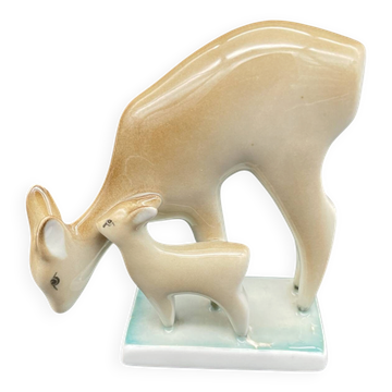 Doe and her fawn in Zsolnay porcelain Pécs – Vintage Hungarian years