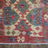 Handmade Persian Qashqai rug 150x89cm