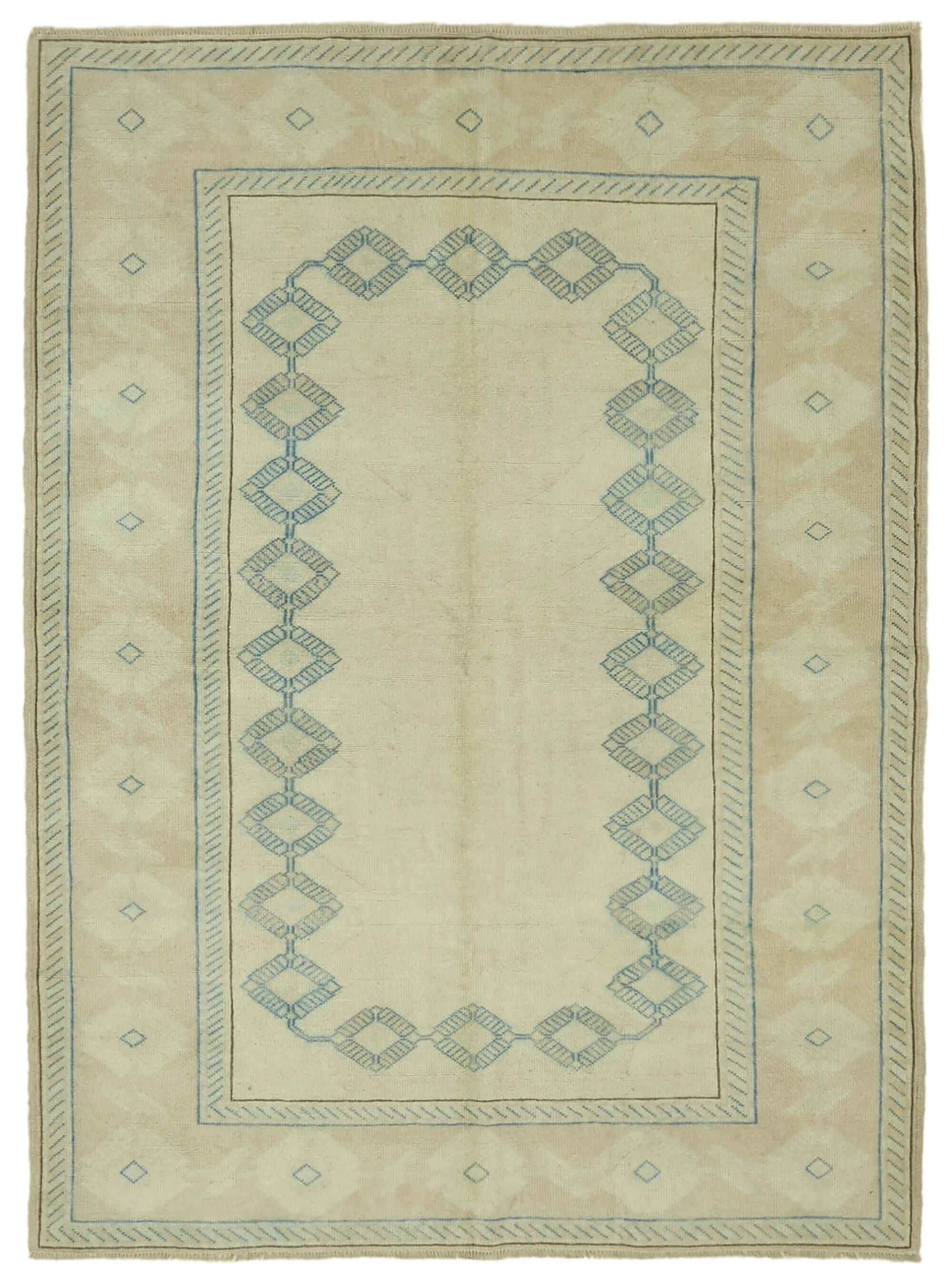 Turkish Vintage Anatolian Rug 185 cm x 248 cm