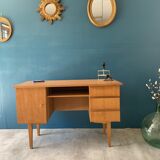 Desk of the 1970s