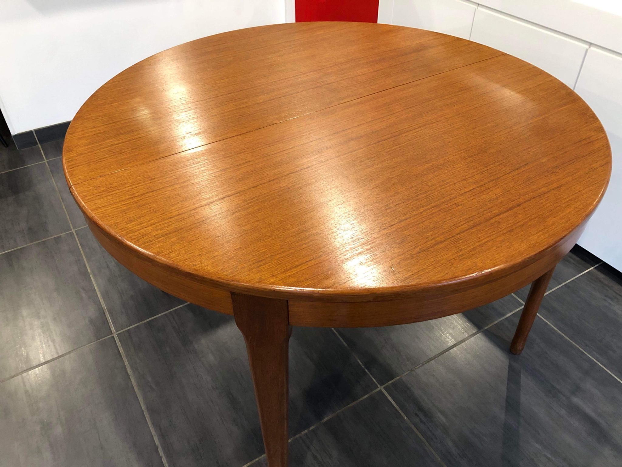 Round table "furniture tv paris" Scandinavian vintage, 1960s