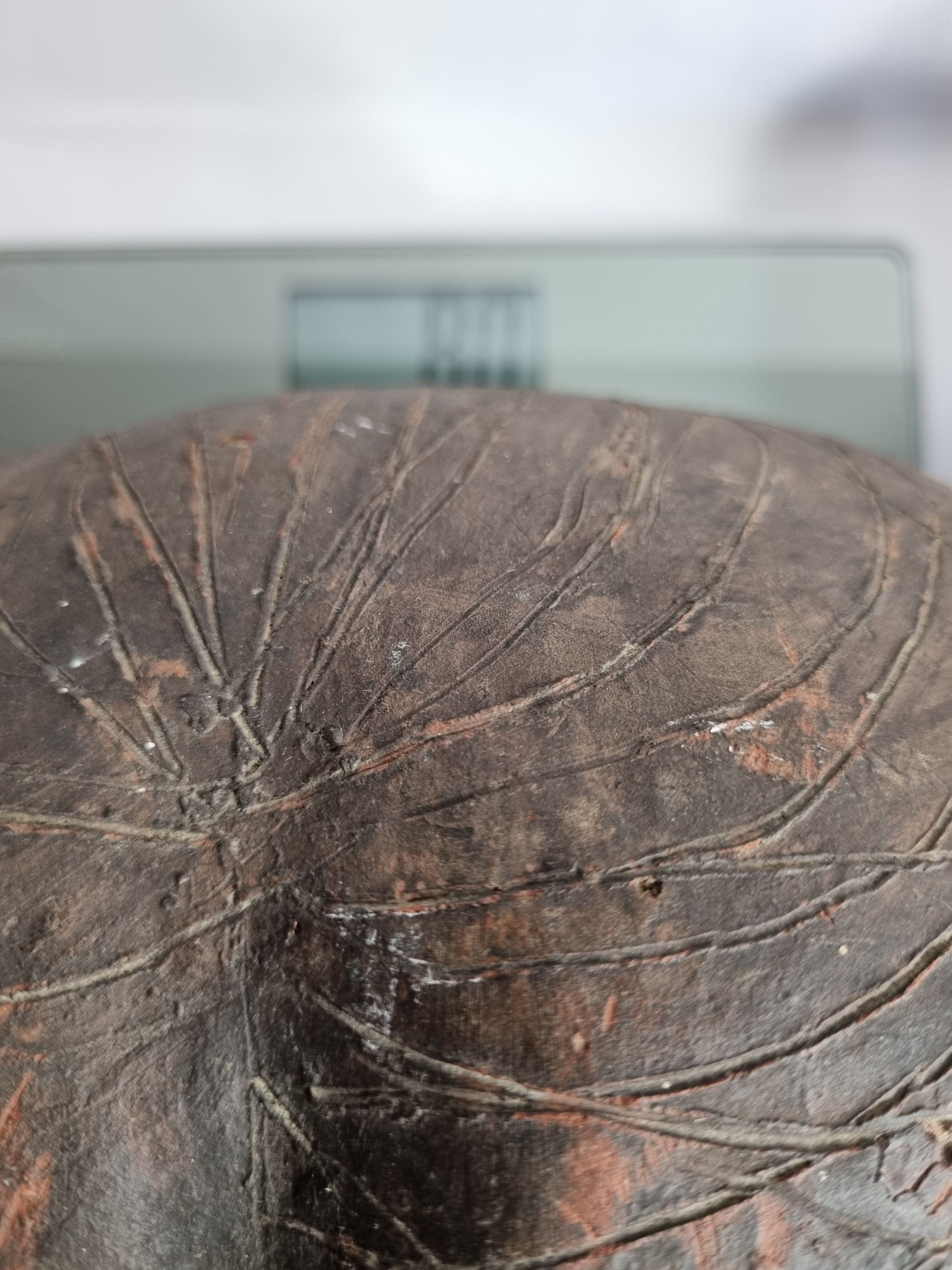 Set of 3 decorative women's heads in red terracotta