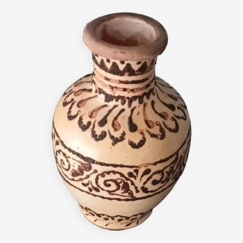 Small Pottery vase