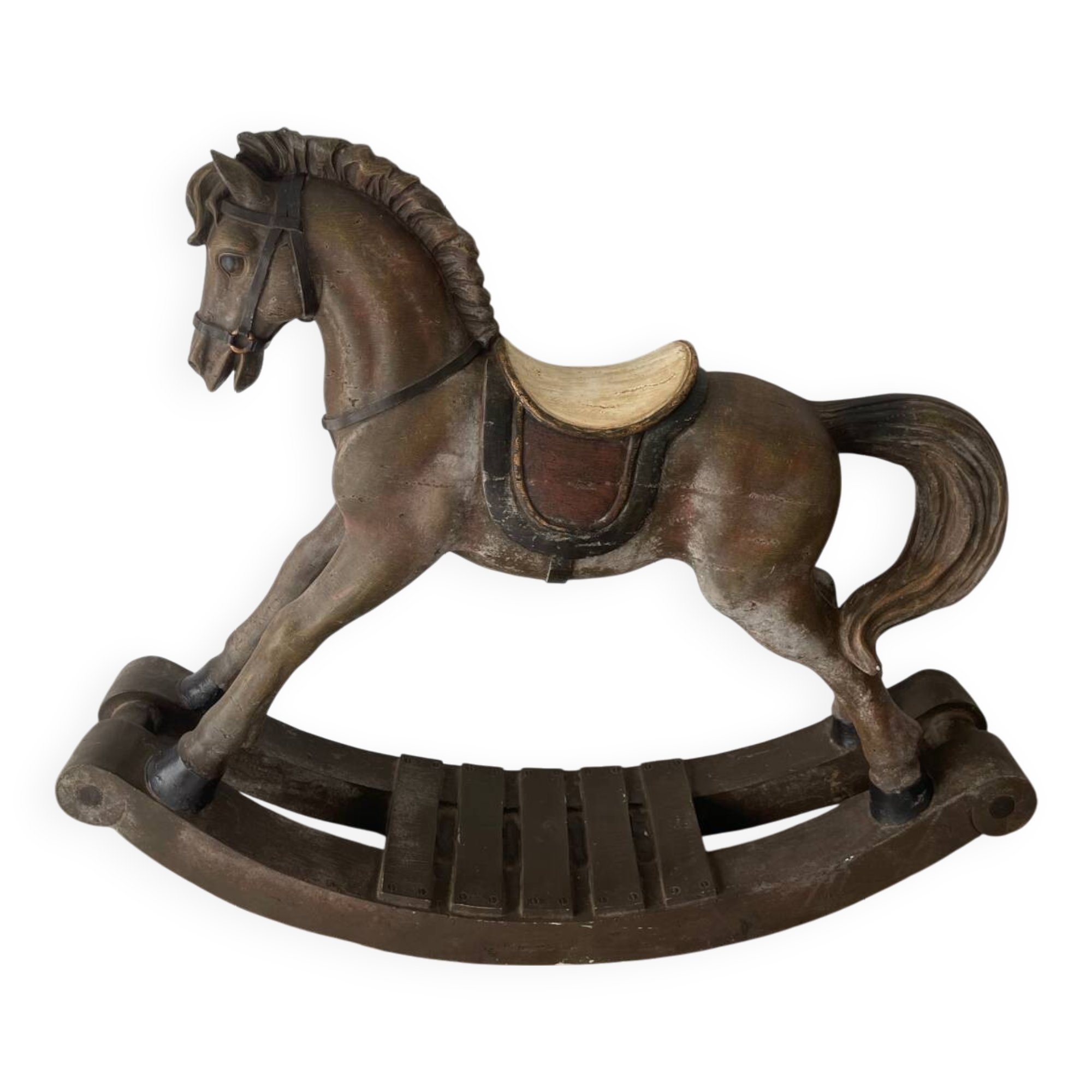 Cheval à bascule antique