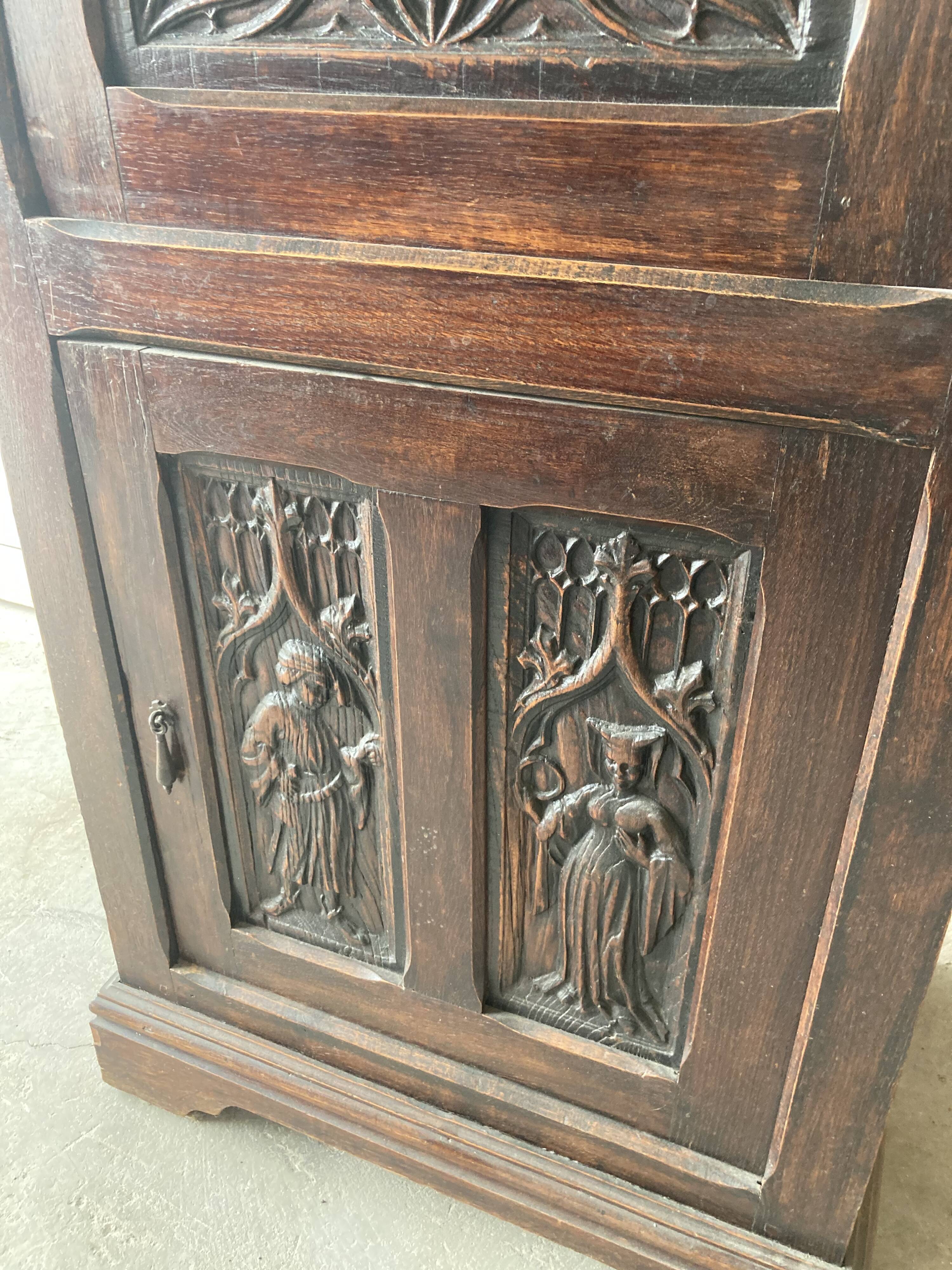 Gothic furniture