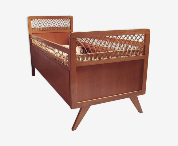 Lit enfant rotin vintage