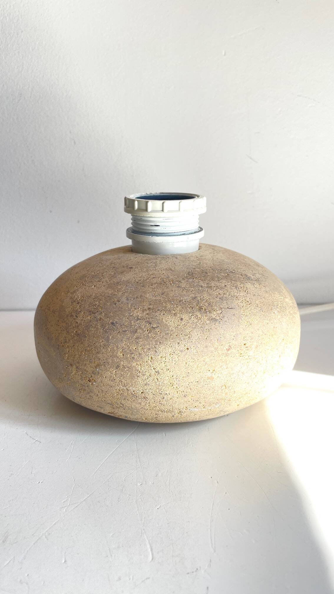 Vintage natural stone pebble lamp