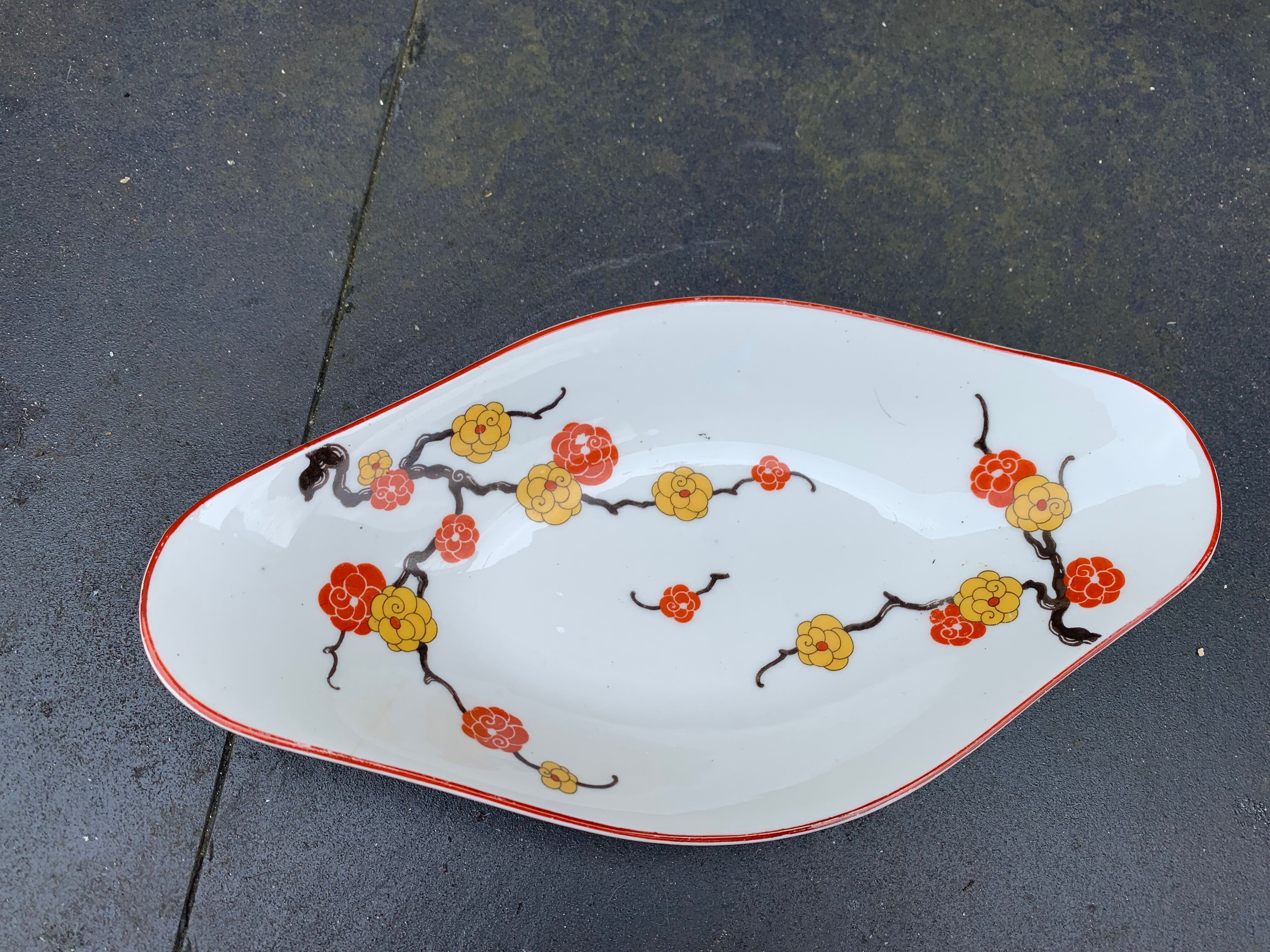 Serving dish and gravy boat in limoges porcelain, stamped b & cie limoges france
