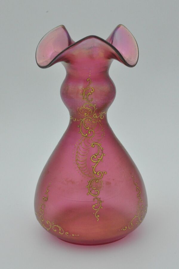Ancienne paire de vases pâte de verre réhaussée d'émail doré décor art nouveau