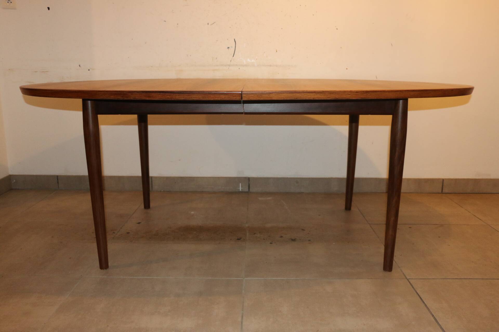 Arne Vodder rosewood table for 6/10 people
