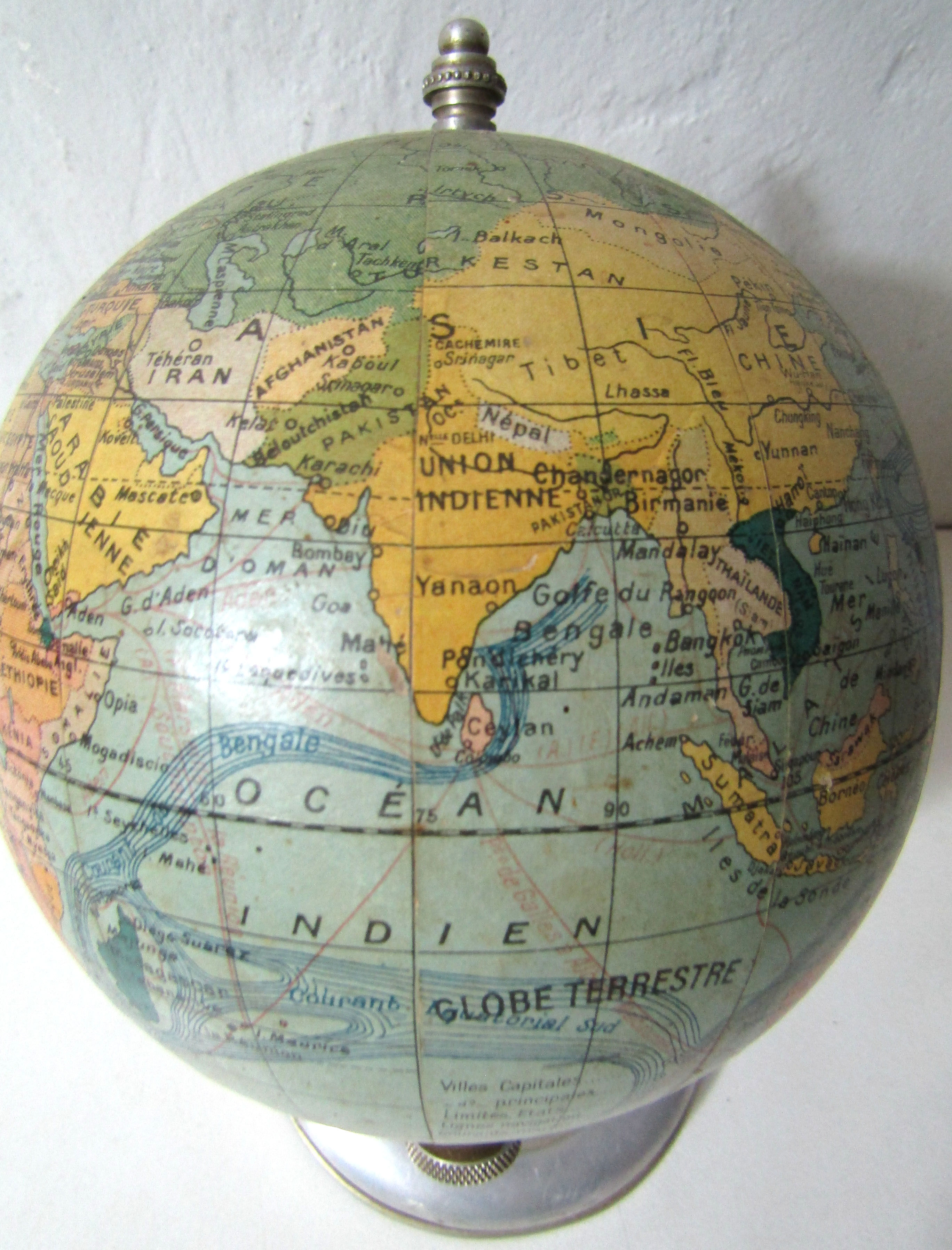 La Partie Centrale Du Globe Terrestre