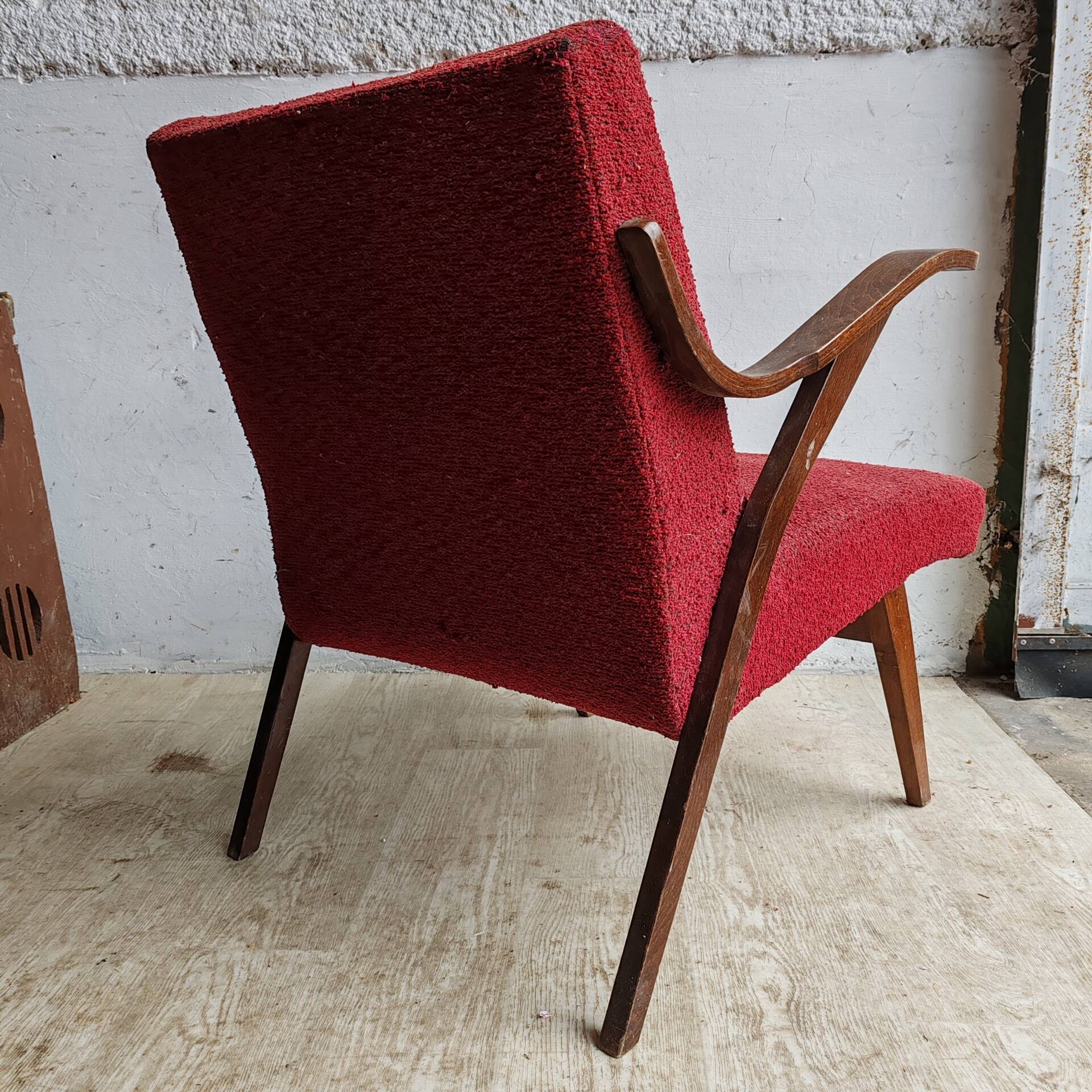 Fauteuil lounge Tatra vintage mi-siècle en bois cintré tchèque