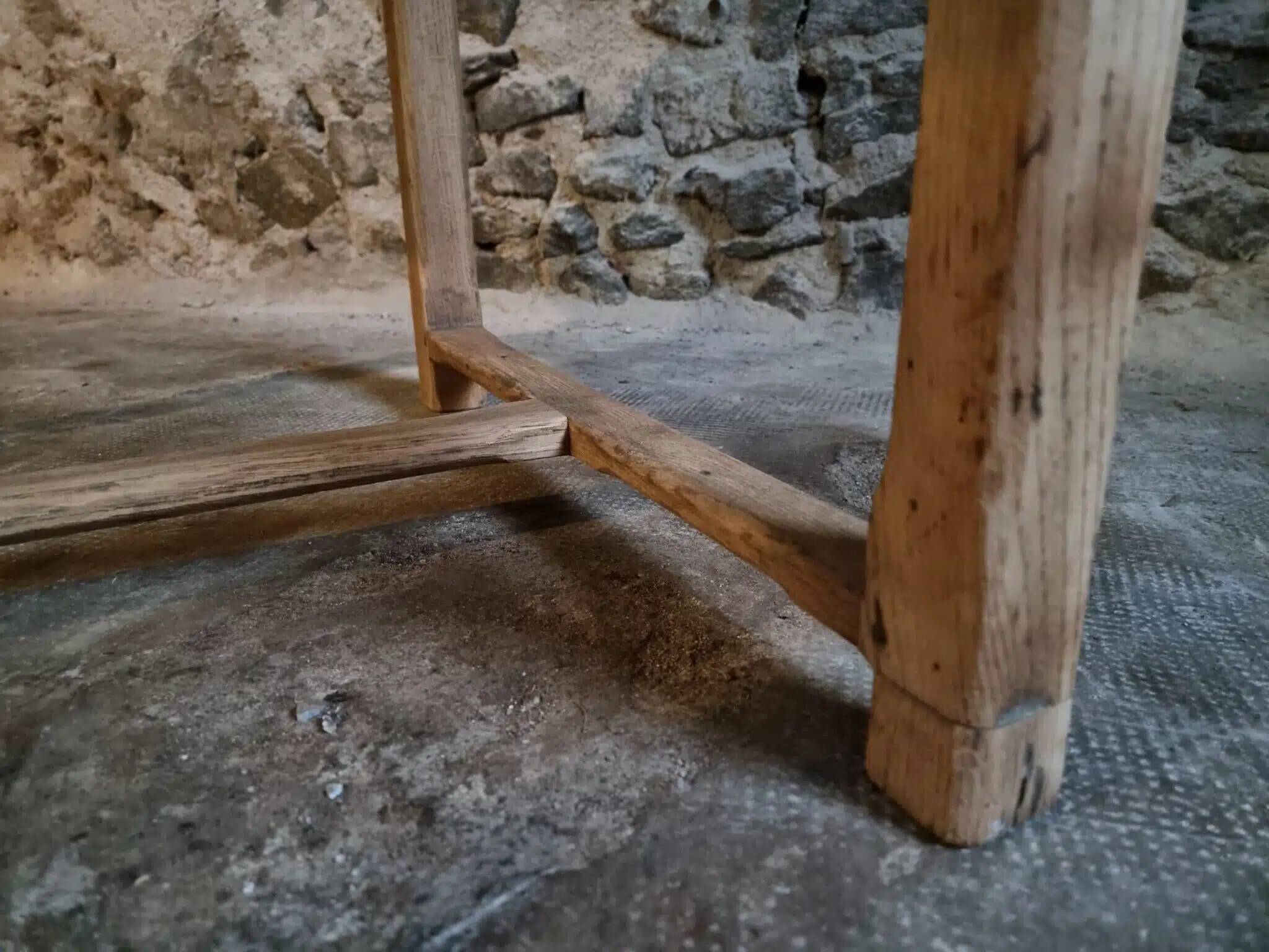 Table de ferme française ancienne en chêne avec tiroir latéral