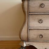 18th century Dutch chest of drawers