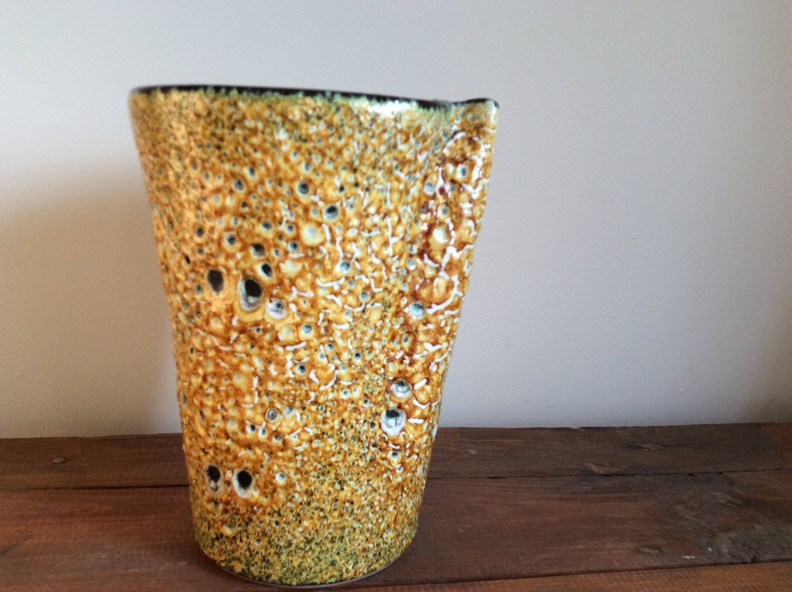 Ceramic vase