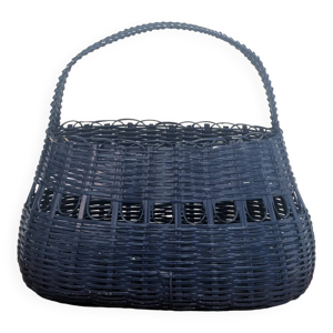 Panier en osier bleu