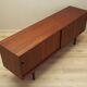 Buffet en teck, design danois, années 1960, designer : Hans J. Wegner, production :