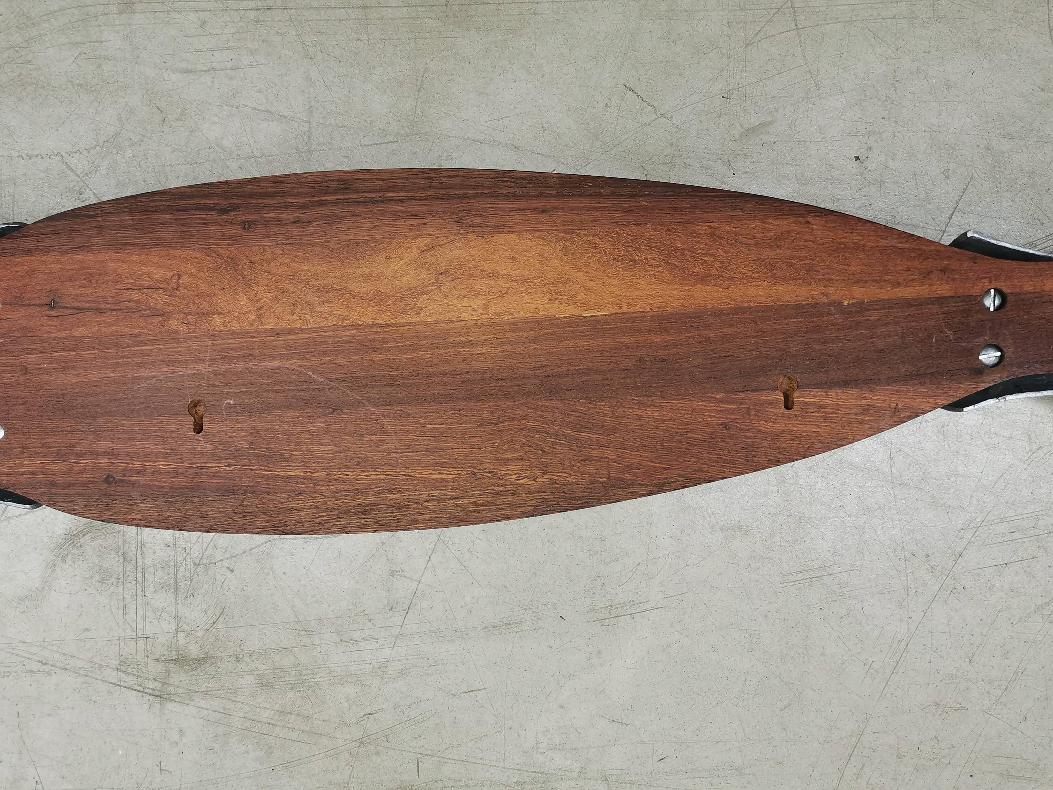 Scandinavian fish cutting board in solid teak 91 cm